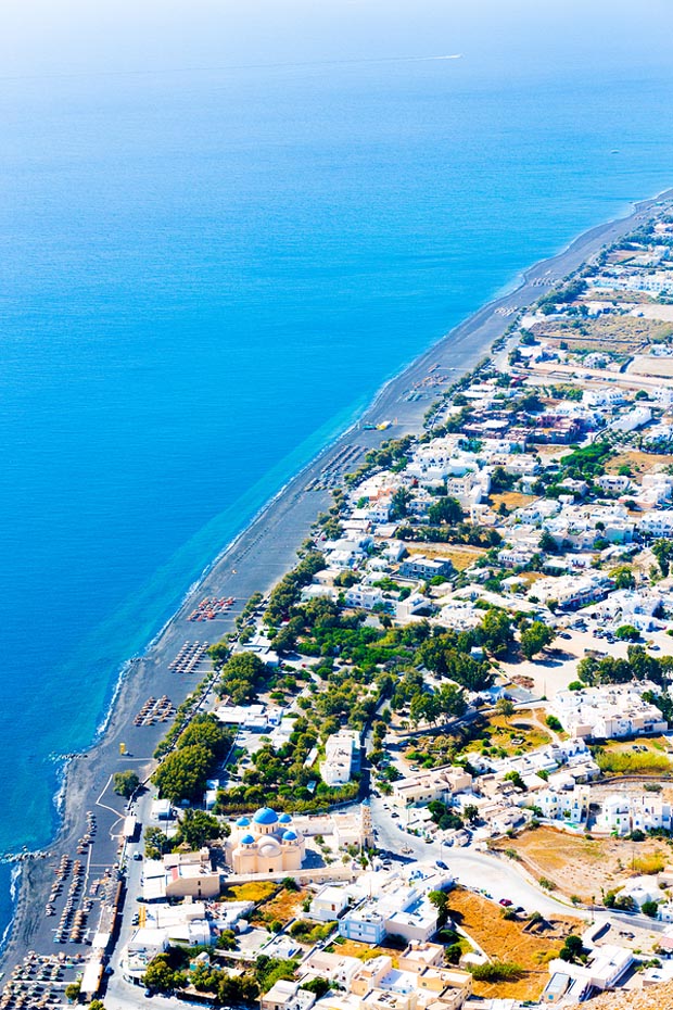 Santorini Perissa Beach