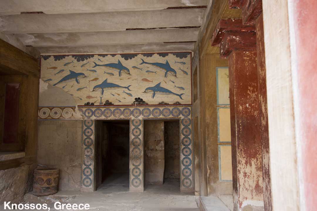 Knossos on Crete - Dolphins at the palace