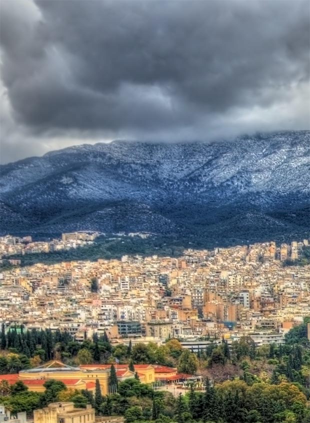 Snow on Ymittos