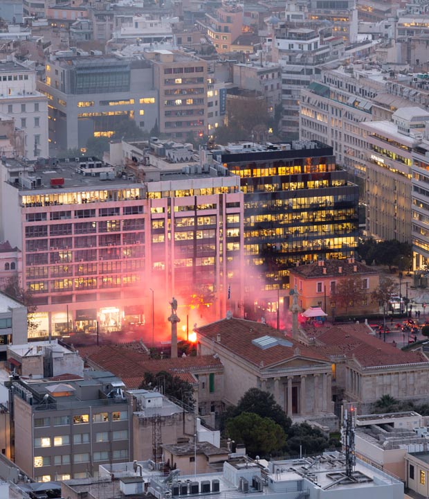 Dusk colors in Athens Business District